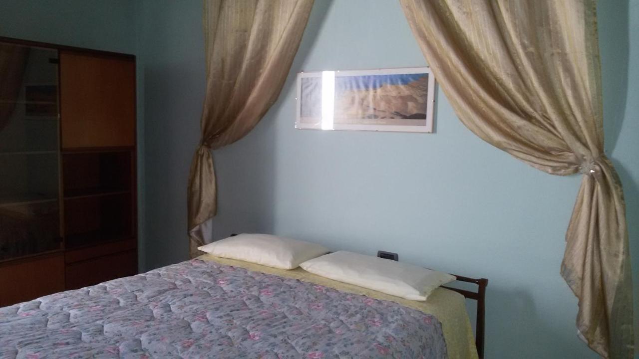 Storica Quercia B&B Nerviano Habitación foto